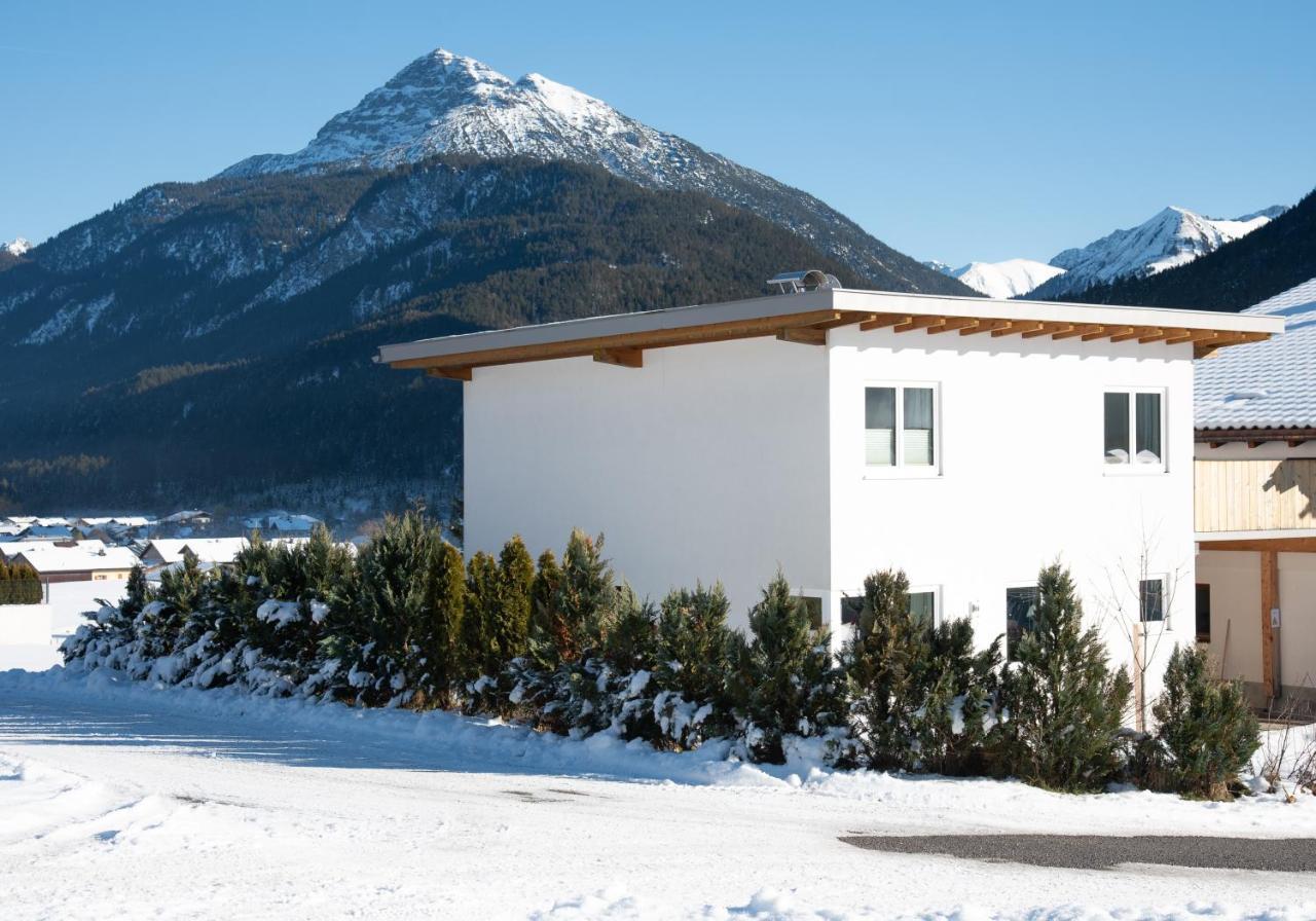 Ferienhaus Oberhof Weissenbach am Lech Dış mekan fotoğraf